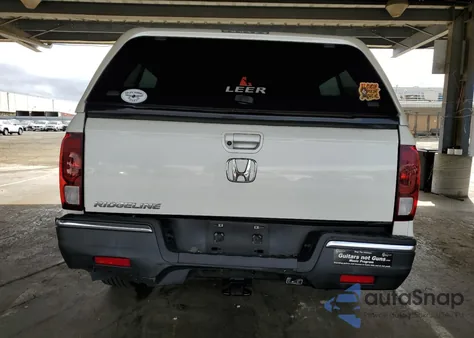 2018 Honda Ridgeline Sport from USA, damaged, VIN 5FPYK2F17JB000922
